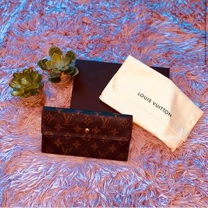 Authentic Louis Vuitton Monogram Wallet